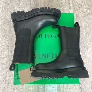Bottega Veneta Lug boot💚💚